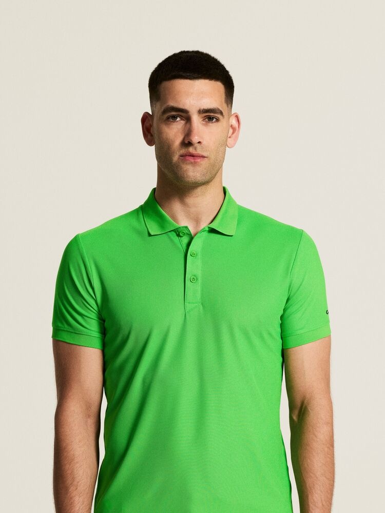 1909138-606000_CORE20Unify20Polo20Shirt20M_closeup6-1