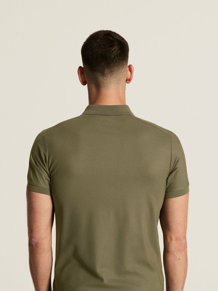 1909138-664000_CORE20Unify20Polo20Shirt20M_closeup10