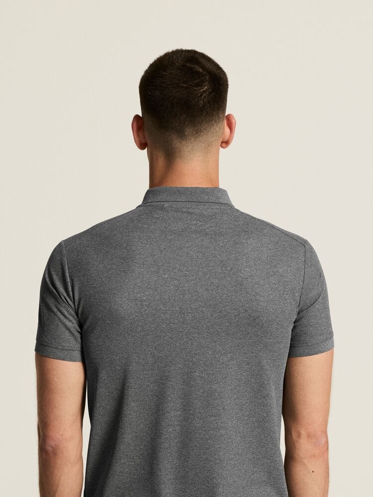 1909138-975000_CORE20Unify20Polo20Shirt20M_closeup10