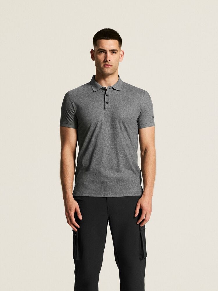 1909138-975000_CORE20Unify20Polo20Shirt20M_closeup5