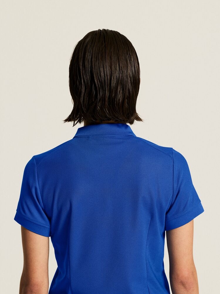 1909139-346000_CORE20Unify20Polo20Shirt20W_closeup9