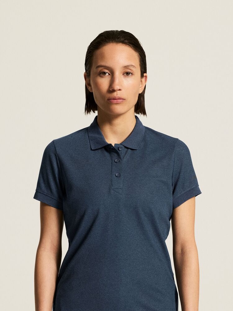 1909139-396200_CORE20Unify20Polo20Shirt20W_closeup6