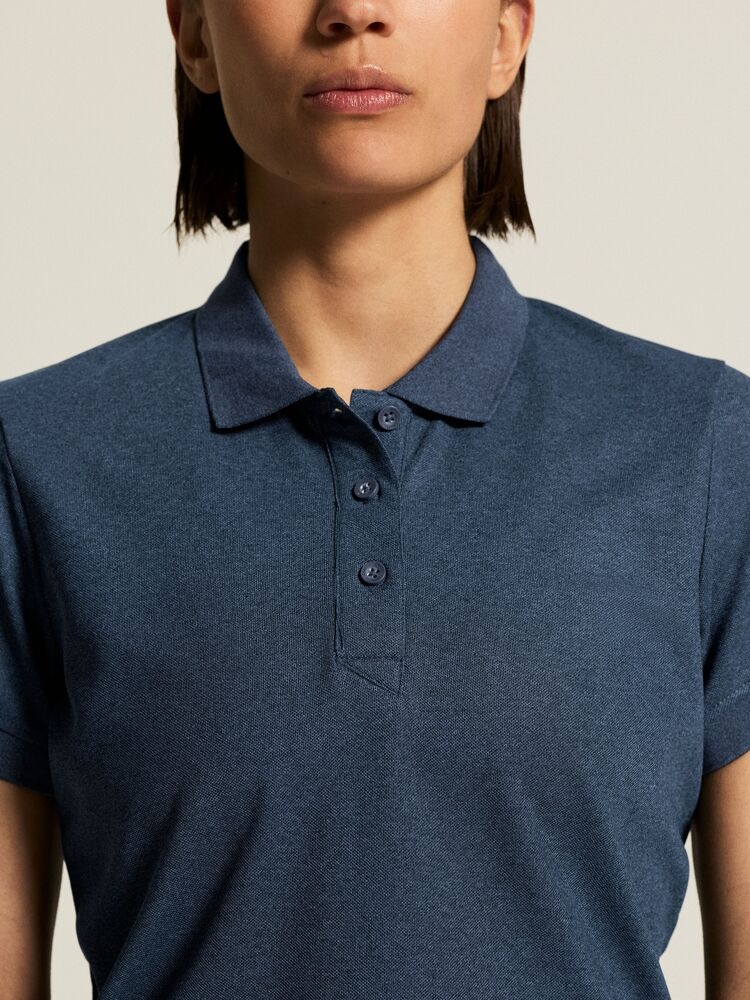 1909139-396200_CORE20Unify20Polo20Shirt20W_closeup7