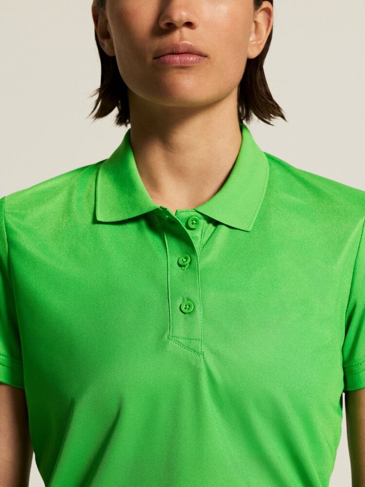 1909139-606000_CORE20Unify20Polo20Shirt20W_closeup7
