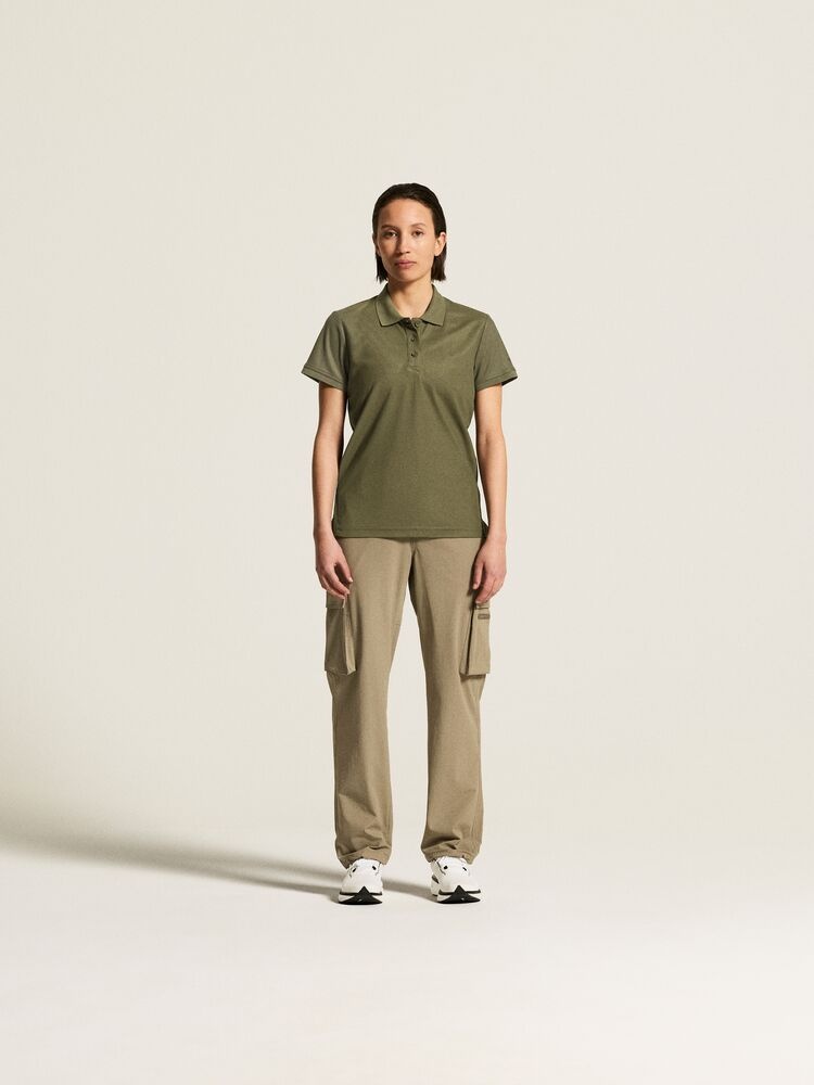 1909139-664000_CORE20Unify20Polo20Shirt20W_closeup1