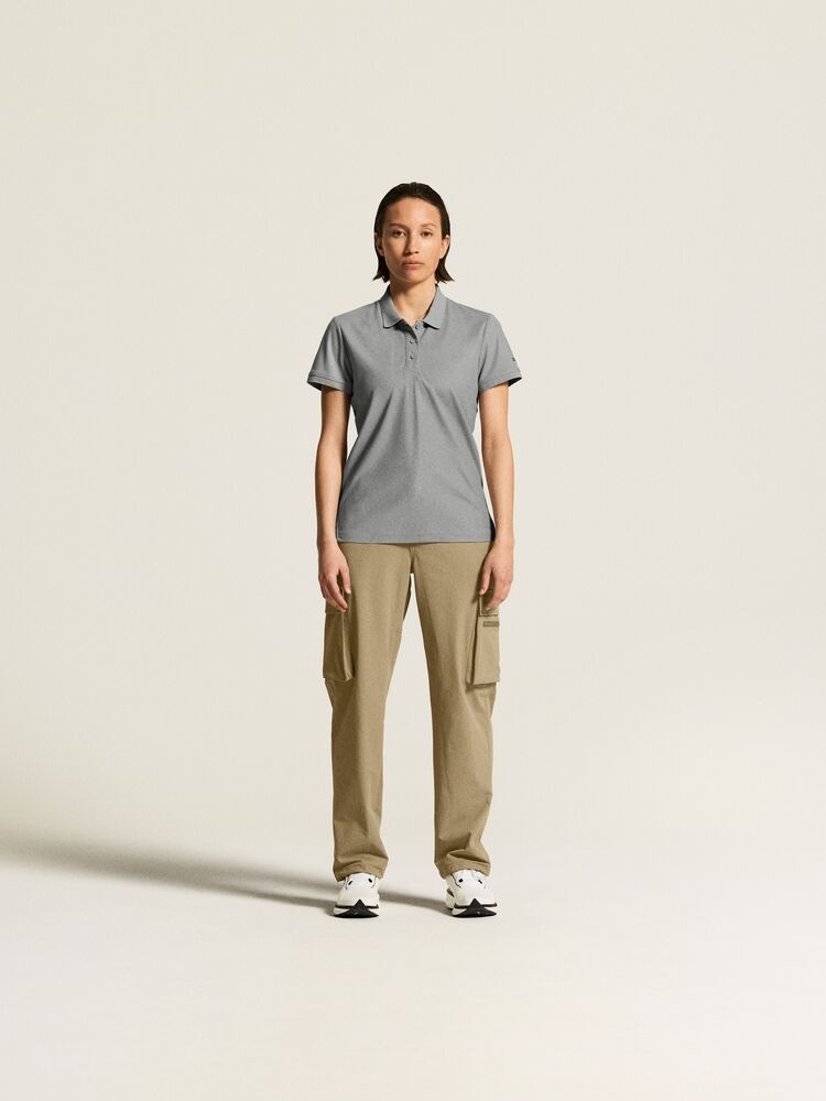 1909139-950000_CORE20Unify20Polo20Shirt20W_closeup1
