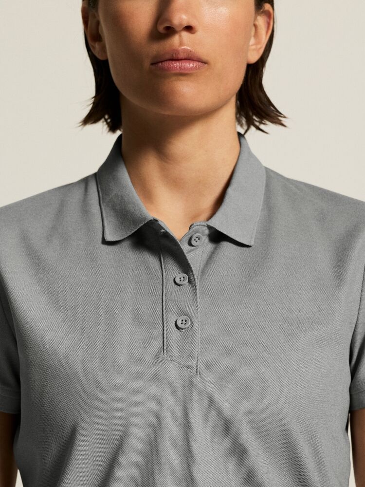 1909139-950000_CORE20Unify20Polo20Shirt20W_closeup7
