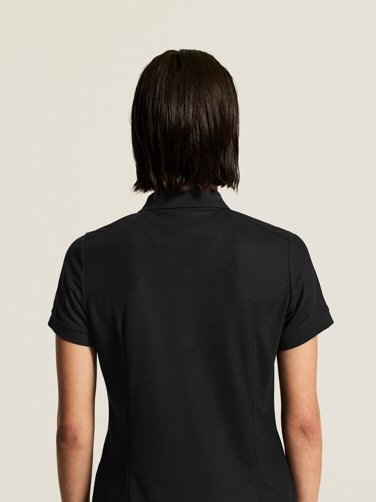 1909139-999000_CORE20Unify20Polo20Shirt20W_closeup9