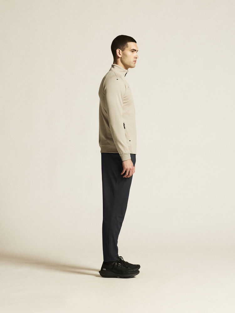 1909134-608000_ADV20Unify20Jacket20M_closeup2