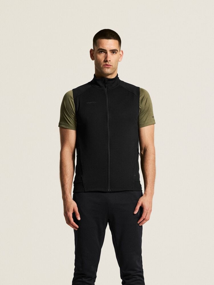 1912161-999000_ADV20Unify20Vest20M_closeup5