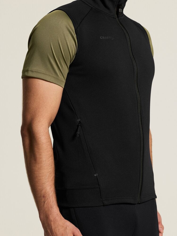 1912161-999000_ADV20Unify20Vest20M_closeup8