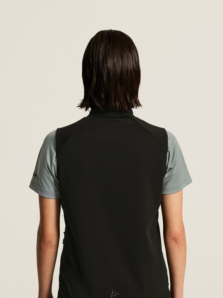 1912162-999000_ADV20Unify20Vest20W_closeup9