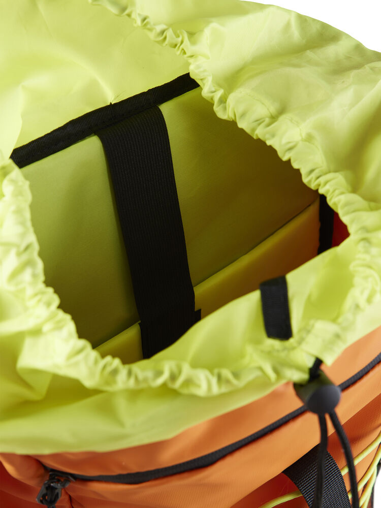 1912509-580000_Adv20Entity20Travel20Backpack202520L_Closeup3