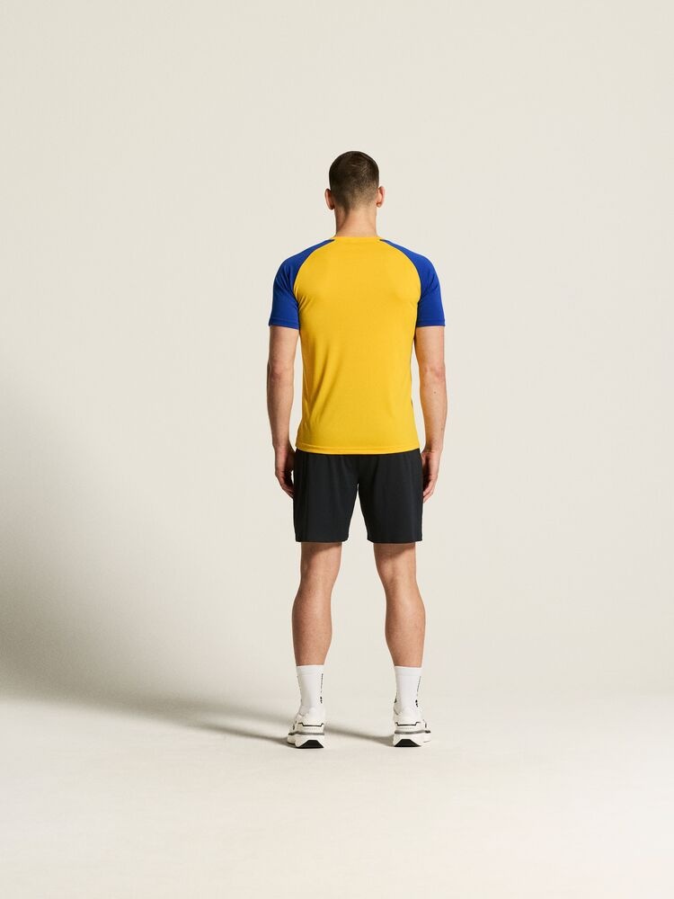 1912725-552L_Squad20Go20Contrast20Jersey20M_closeup3