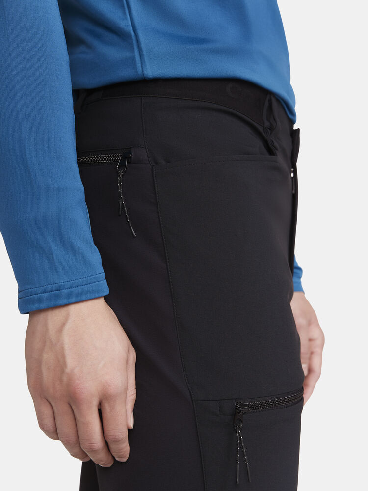 1913802-999000_PRO20Explore20Hiking20Pant20M_Closeup3