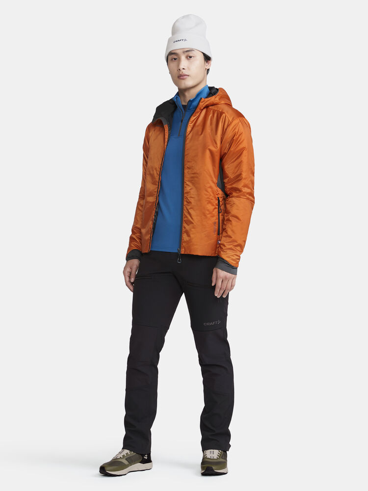 1913802-999000_PRO20Explore20Hiking20Pant20M_Closeup6