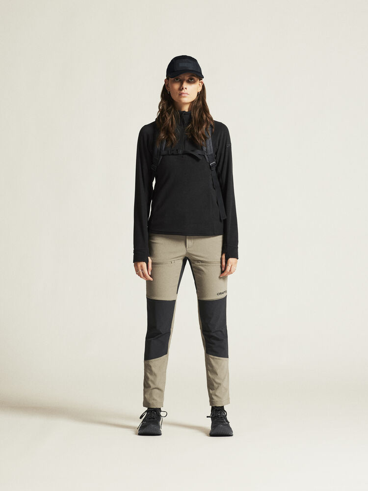 1913803-237000_PRO20Explore20Hiking20Pants20W_closeup1