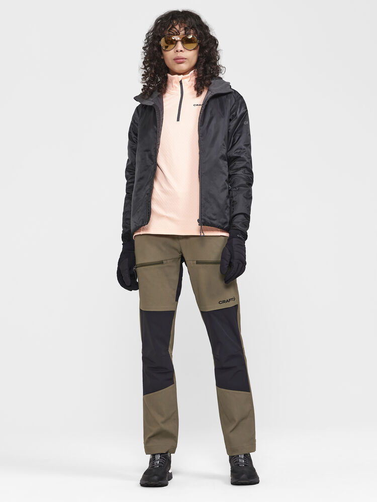 1913805-999000_ADV20Explore20Lightweight20Jacket20W_Closeup7