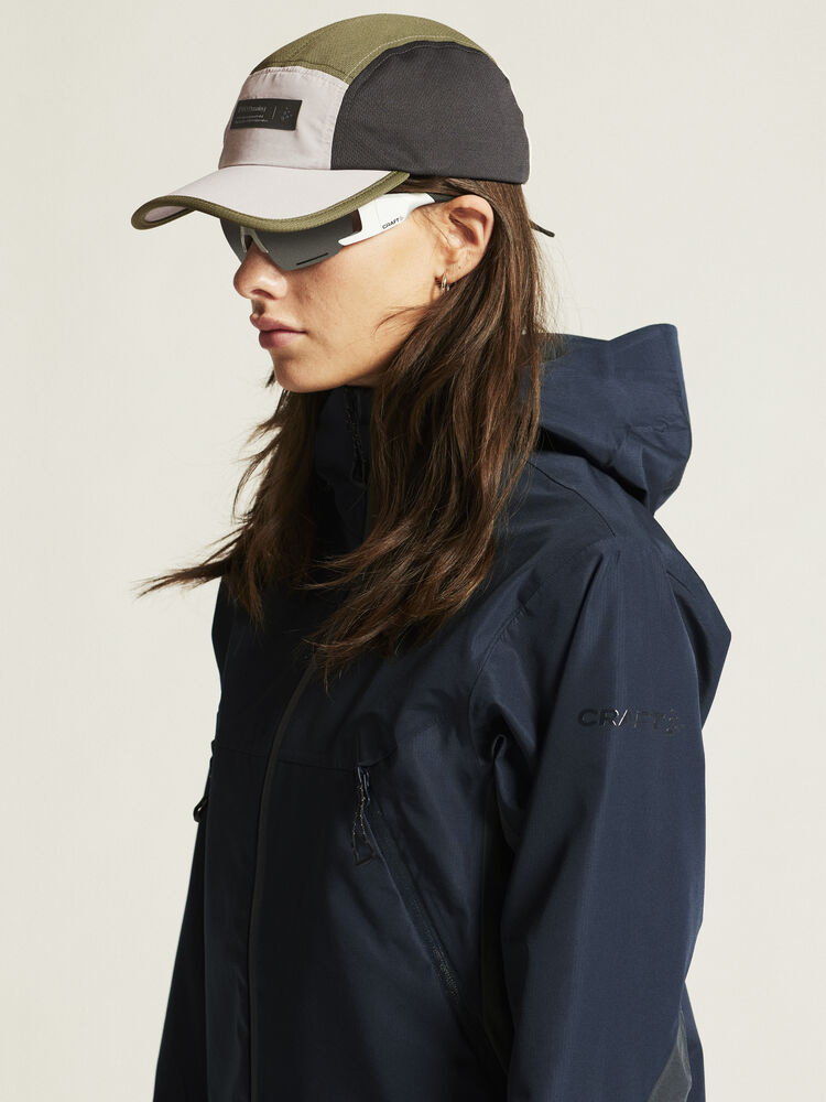 1913807-396000_Adv20Explore20Shell20Jacket20W_closeup5