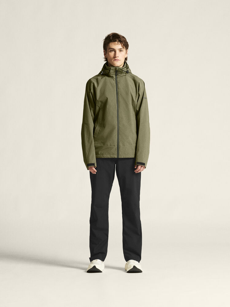 1913808-664000_CORE20Explore20Shell20Jacket20M_closeup1