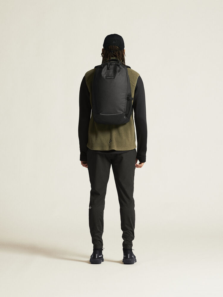 1913810-664000_ADV20Pile20Fleece20Vest20M_closeup3