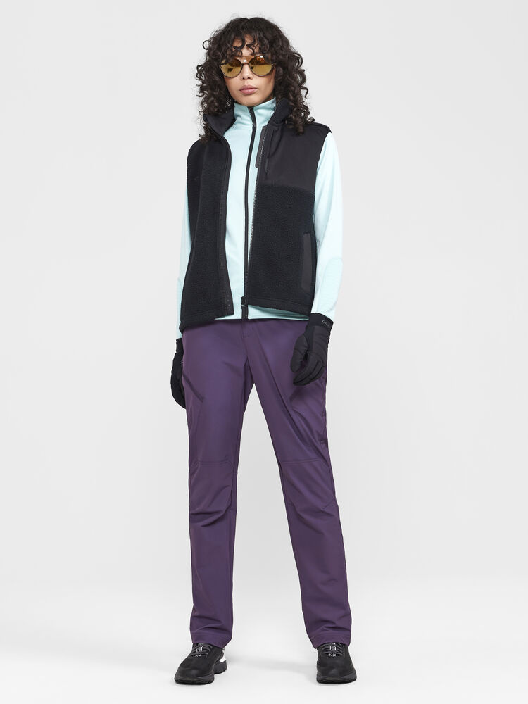 1913811-999000_ADV20Explore20Pile20Fleece20Vest20W_Closeup5