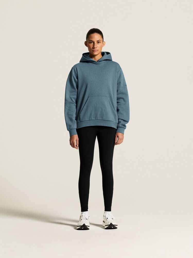 1915328-3760_Community202.020Hoodie20W_closeup1