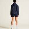 1915345-390000_Community20220Logo20Hoodie20W_closeup3