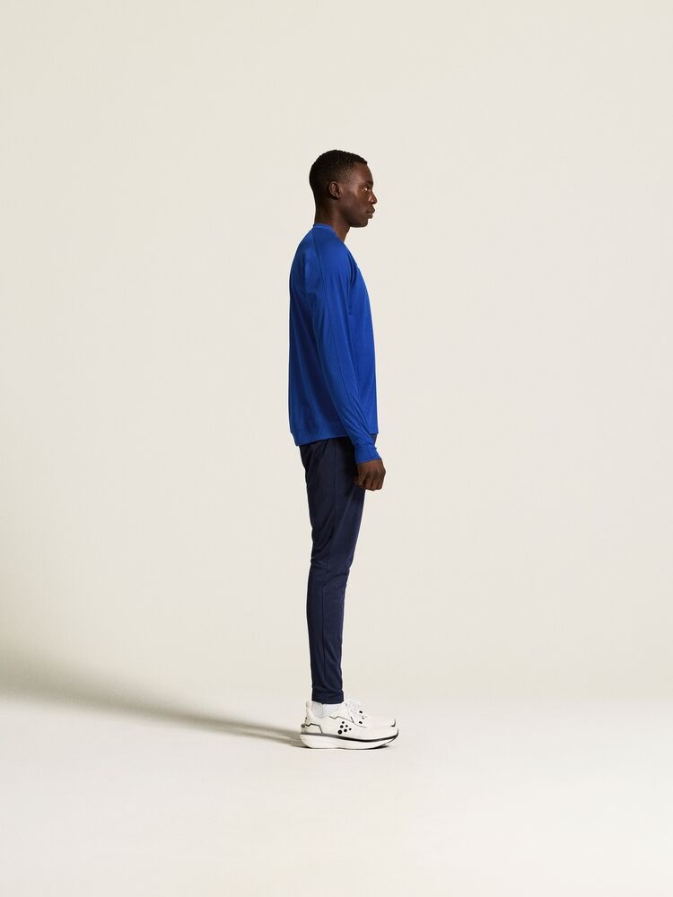 1915688-3460_Evolve20220Crewneck20M_closeup2