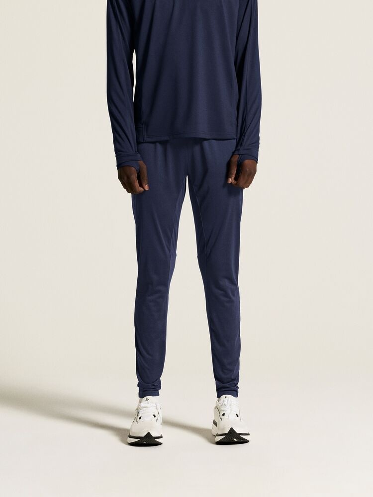 1915688-3900_Evolve20220Crewneck20M_closeup8