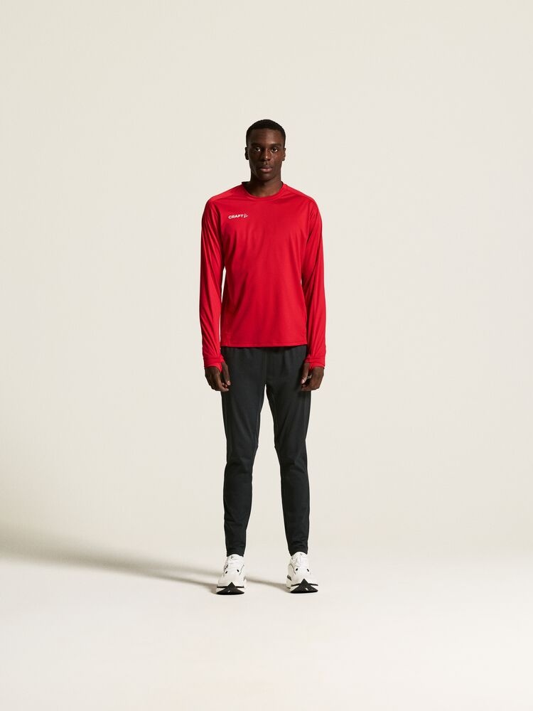 1915688-4300_Evolve20220Crewneck20M_closeup1