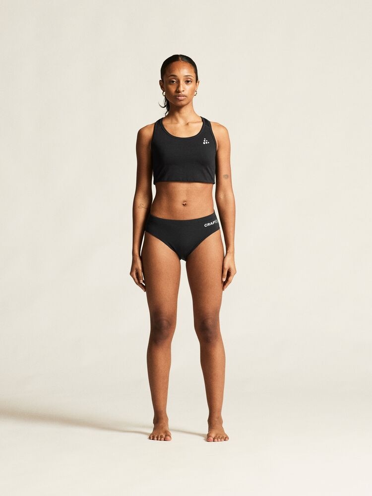 1916136-999000_Rush20220Brief20W_closeup1