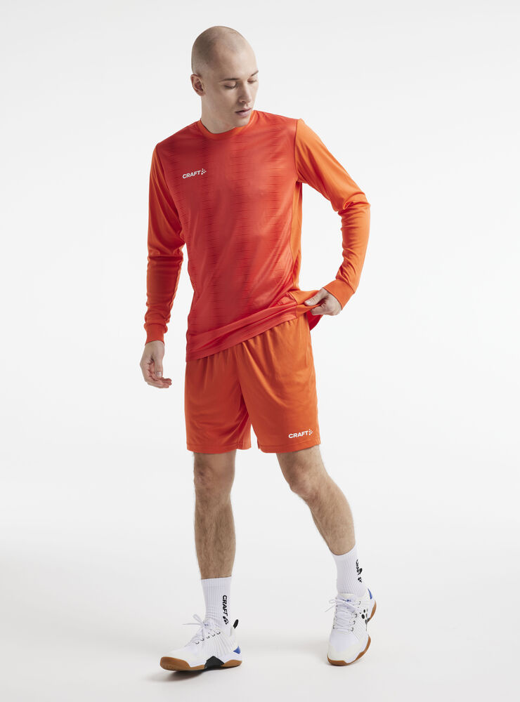 1905572-573000_CRAFT20SQUAD20SHORT20SOLID20M_Closeup6