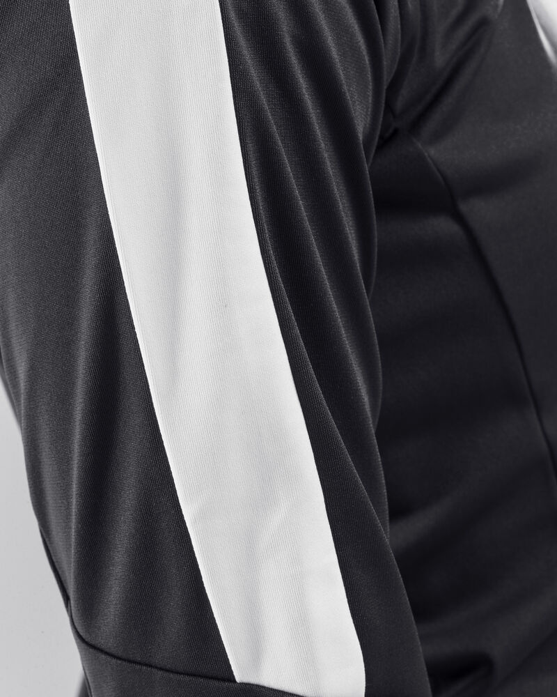 1905625_9900_PROGRESS20Halfzip20LS20Tee20WMN_C3