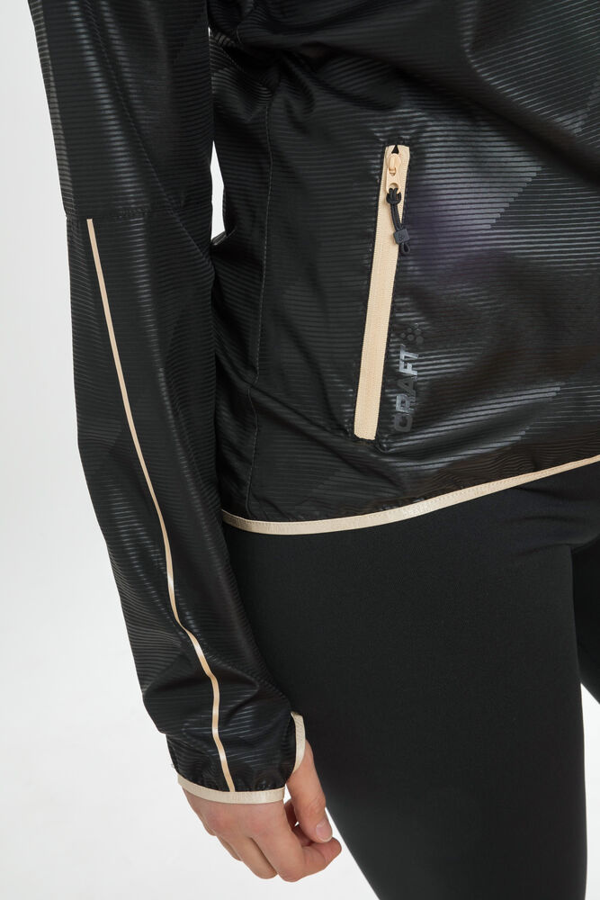 1906401_999000_Eaze_Jacket_C5