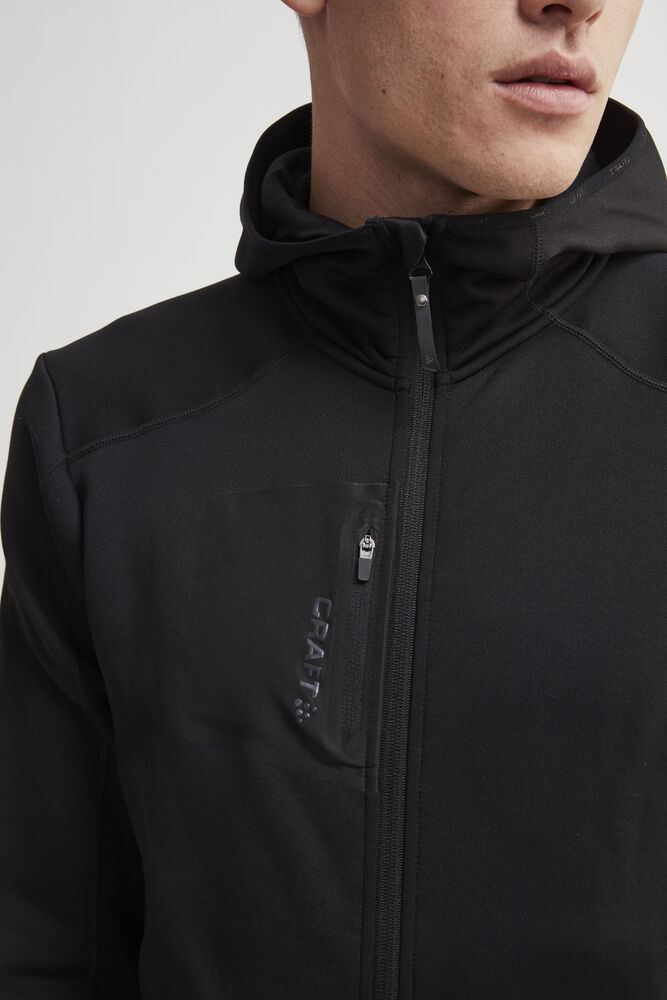 1906649-999000_Trict20Polartec20Hood_Closeup5