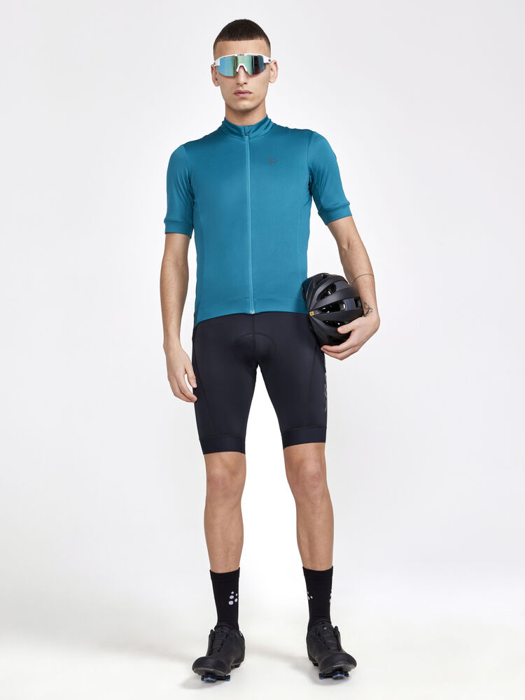 1907156-625000_Core20Essence20Jersey20Tight20Fit20M_Closeup4