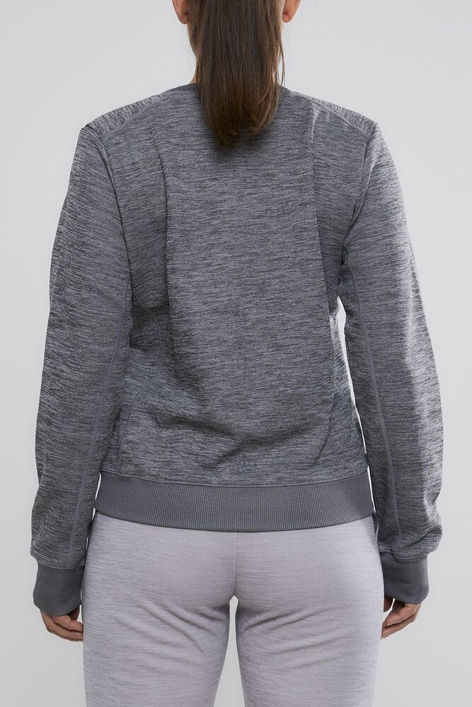 1907565_975000_Leisure_Crewneck_C2