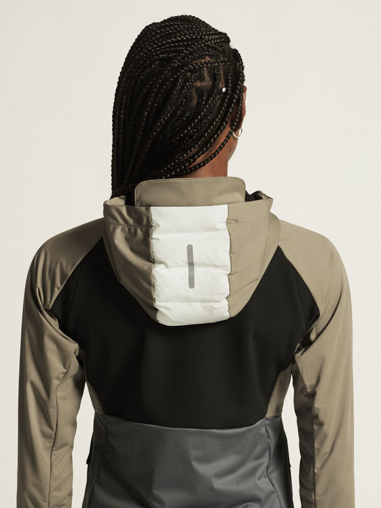 1907846-237905_ADV20Pursuit20Thermal20Jacket20W_closeup7