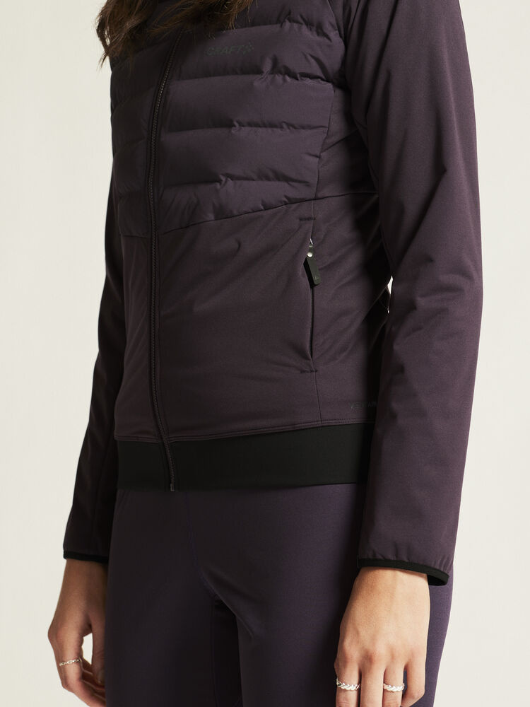 1907846-499999_ADV20Pursuit20Thermal20Jacket20W_closeup6