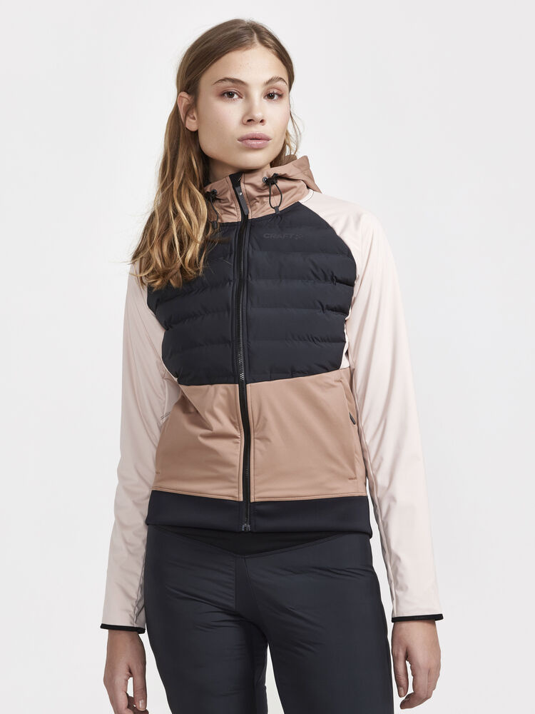 1907846-999224_ADV20Pursuit20Thermal20Jacket20W_Closeup1