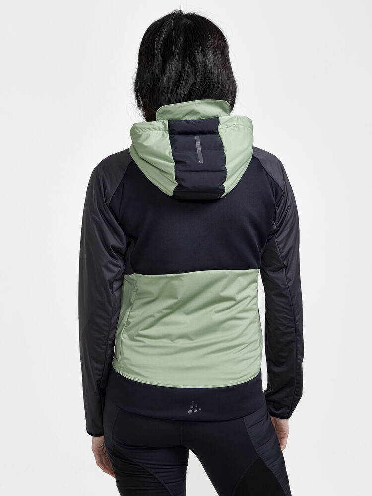 1907846-999622_ADV20Pursuit20Thermal20Jacket20W_Closeup2