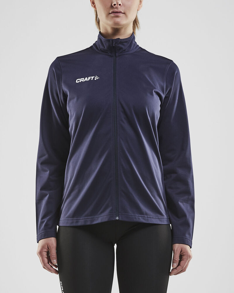 1908106-390000_Squad20Jacket_Closeup1