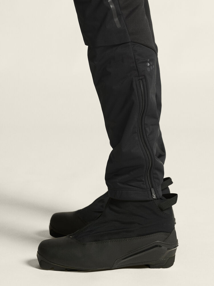 1908164-999000_ADV20Nordic20Training20Pants20M_closeup6