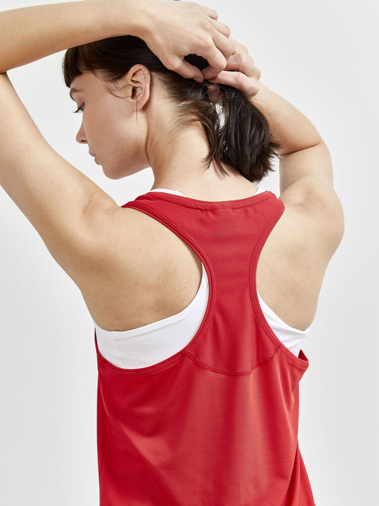1908770-430000_ADV20Essence20Singlet_Closeup3