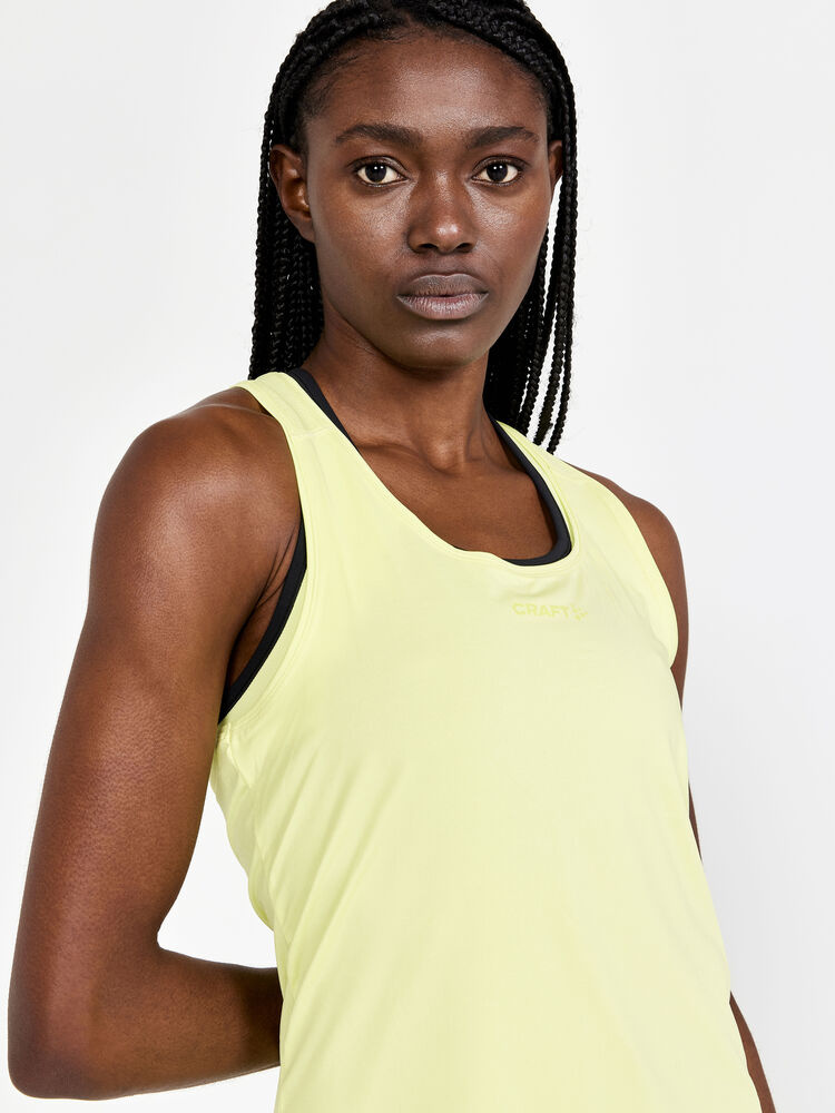 1908770-541000_ADV20Essence20Singlet20W_Closeup3