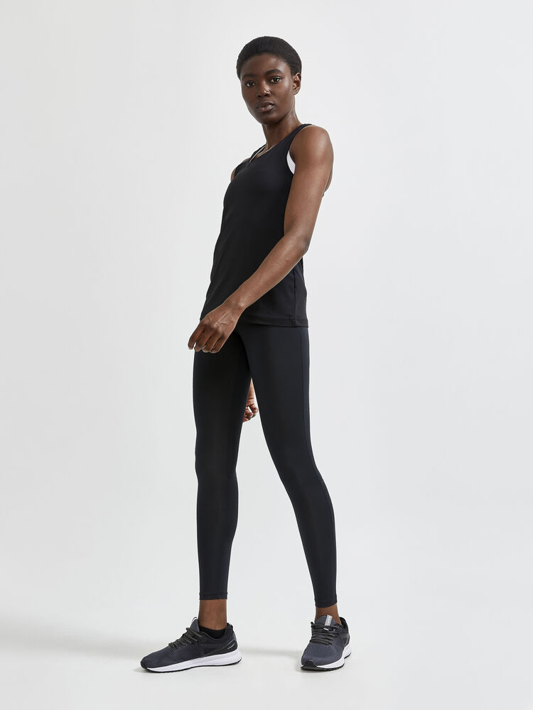 1908770-999000_ADV20Essence20Singlet_Closeup4