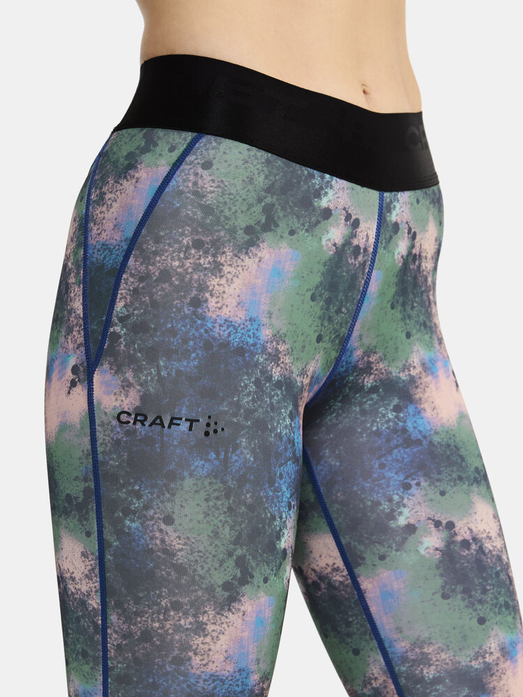 1908772-359840_Core20Essence20Tights20W_closeup3