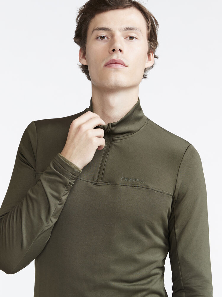 1909496-680000_CORE20Gain20Midlayer20M_Closeup3