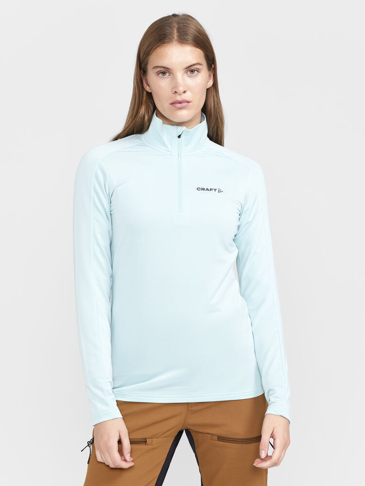 1909497-326000_CORE20Gain20Midlayer20W_Closeup1